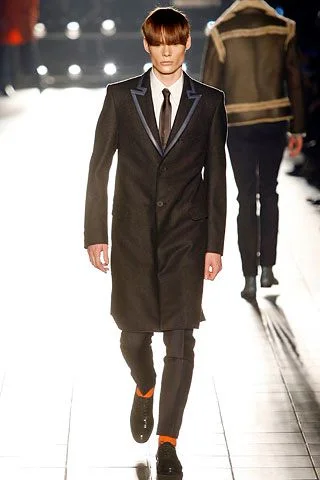 Look 15
